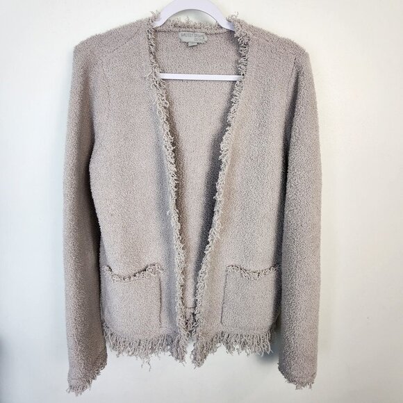 Barefoot Dreams Cozychic Light Gray Fringed Jacket Cardigan Sweater Size Medium - Picture 4 of 8